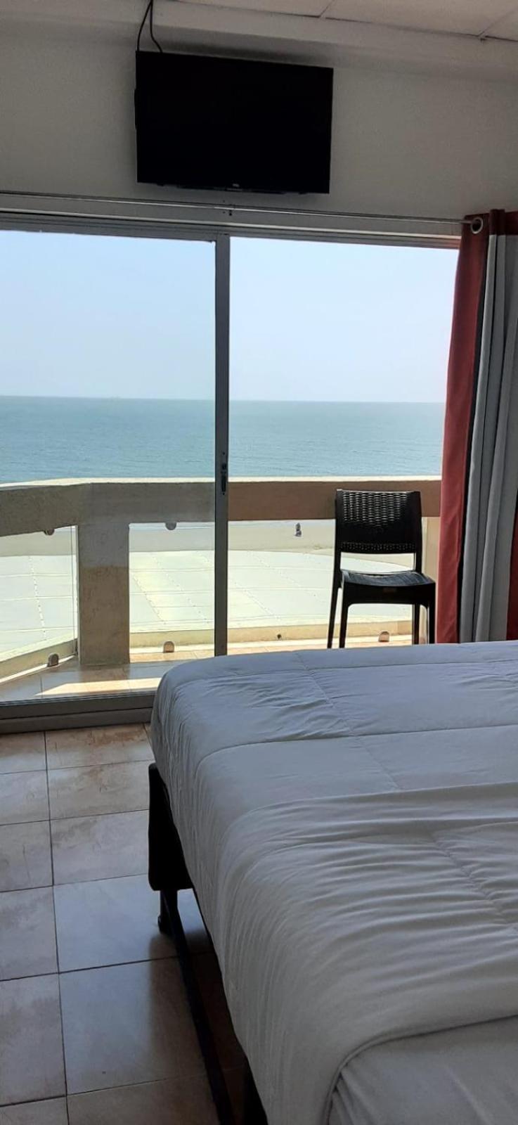 Hotel Paradise Beach Playas Extérieur photo