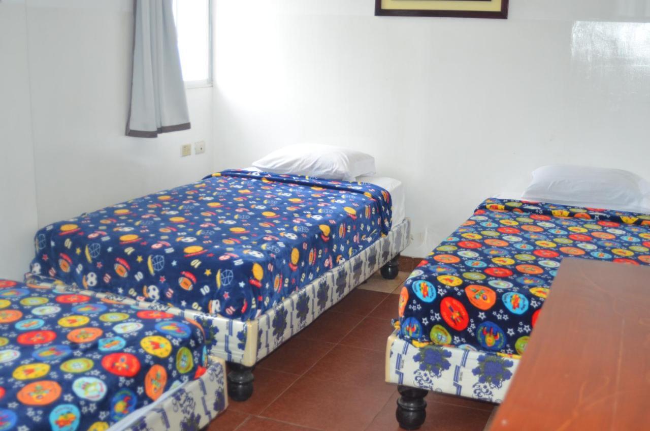 Hotel Paradise Beach Playas Extérieur photo